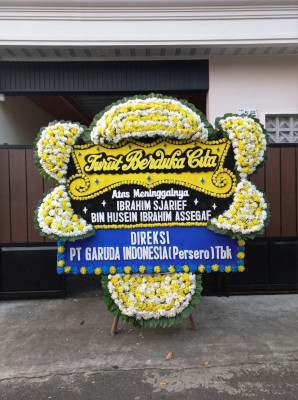 Papan Bunga Duka di Woloan Satu